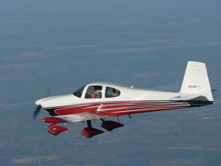 Pictures of Vans RV Aircraft Model RV-10