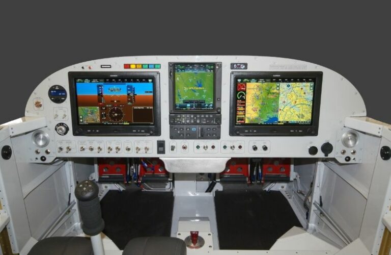 Amazing Dual-Screen Garmin G3X Touch – VAF Forums React